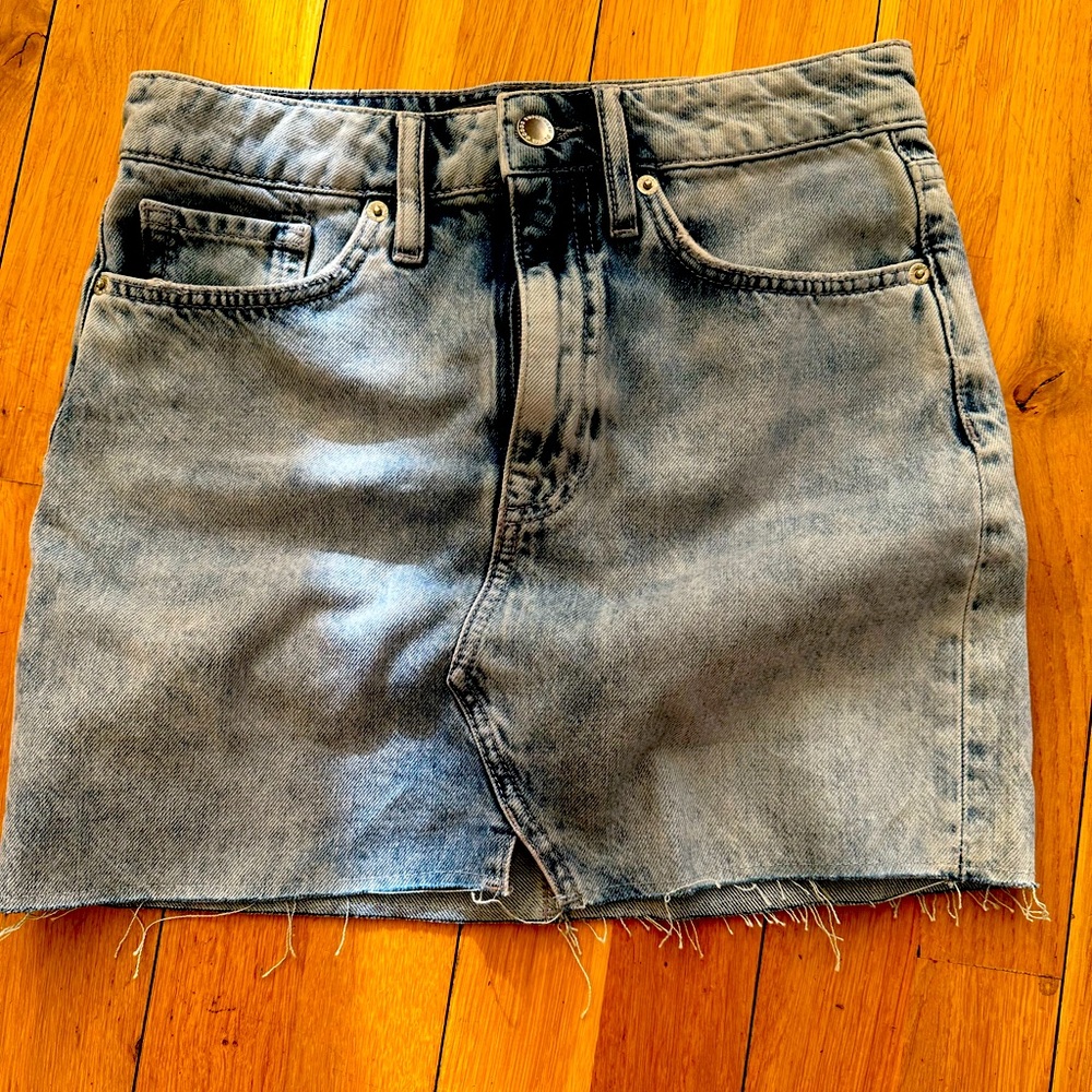 Size 26 Superdry mini denim skirt